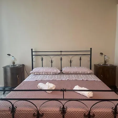 Residenza Gonzaga Hotel Serracapriola Buitenkant foto