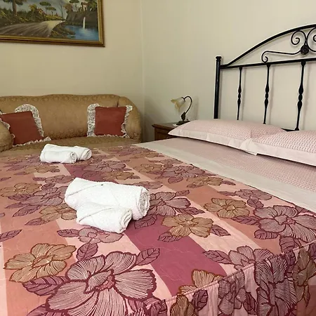 Residenza Gonzaga Hotel Serracapriola Buitenkant foto